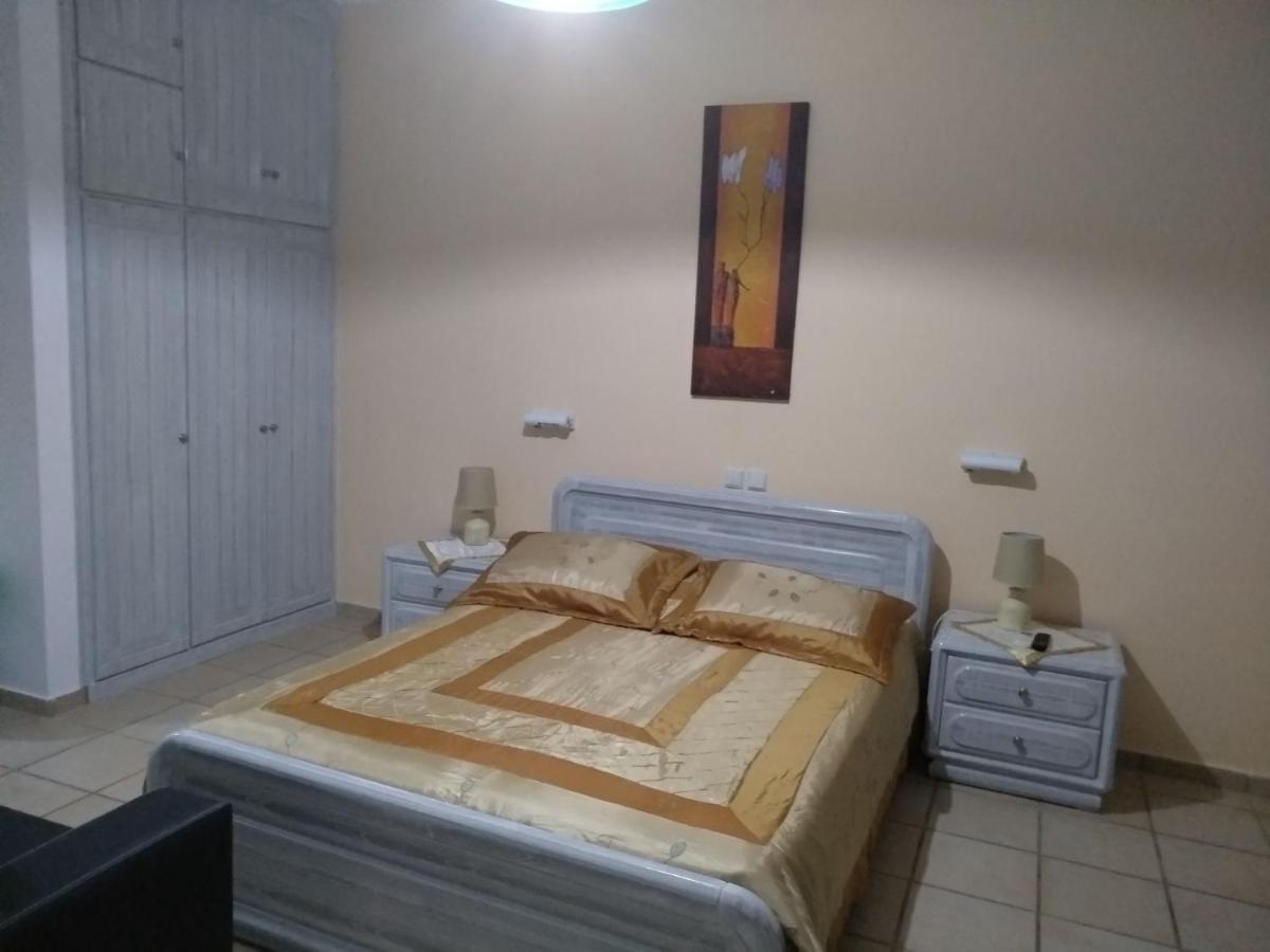 Vokamvilia & Close To The Sea Planos (Zakynthos)