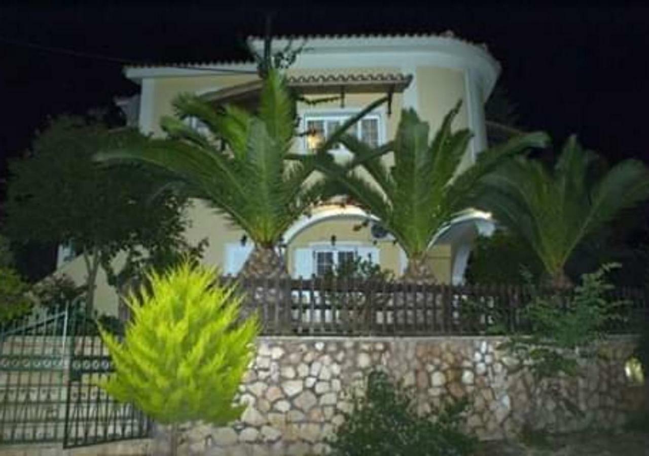 Vokamvilia & Close To The Sea Holiday home Planos (Zakynthos)