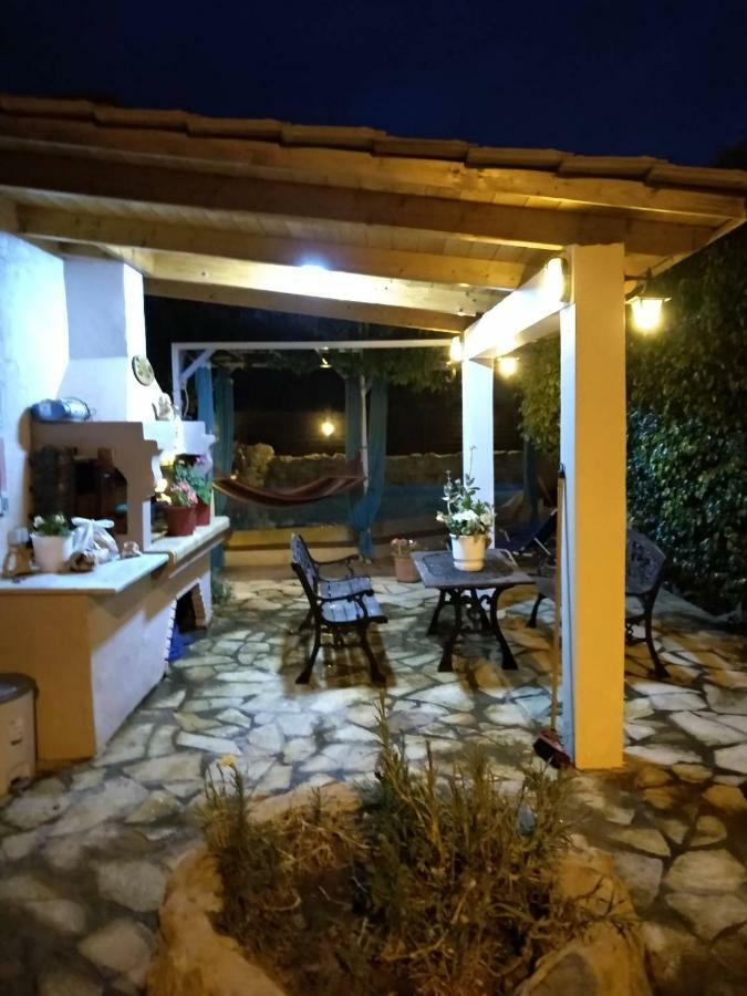 Holiday home Vokamvilia & Close To The Sea Planos (Zakynthos)